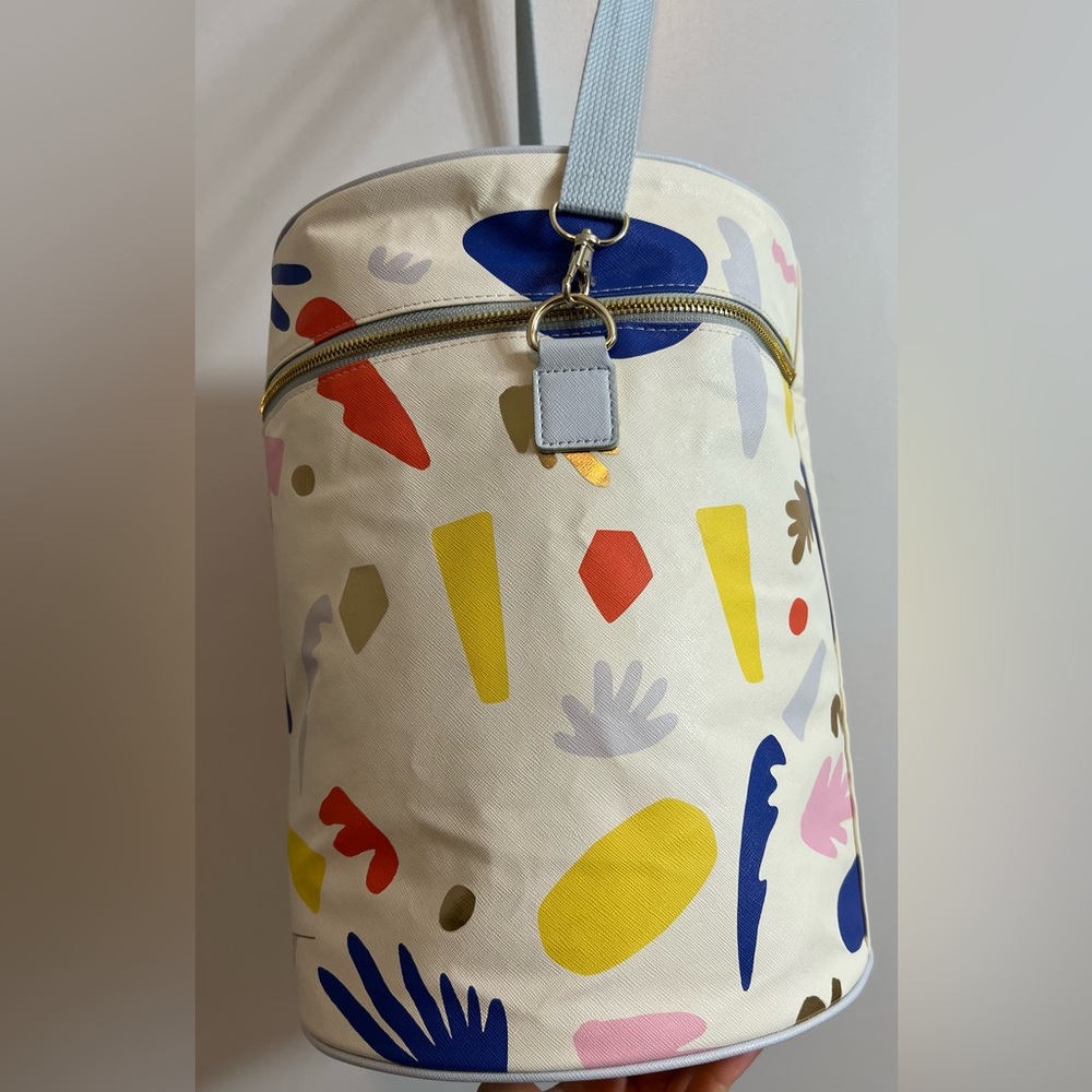 Kendra Scott Insulated Tote - Picture 4 of 16